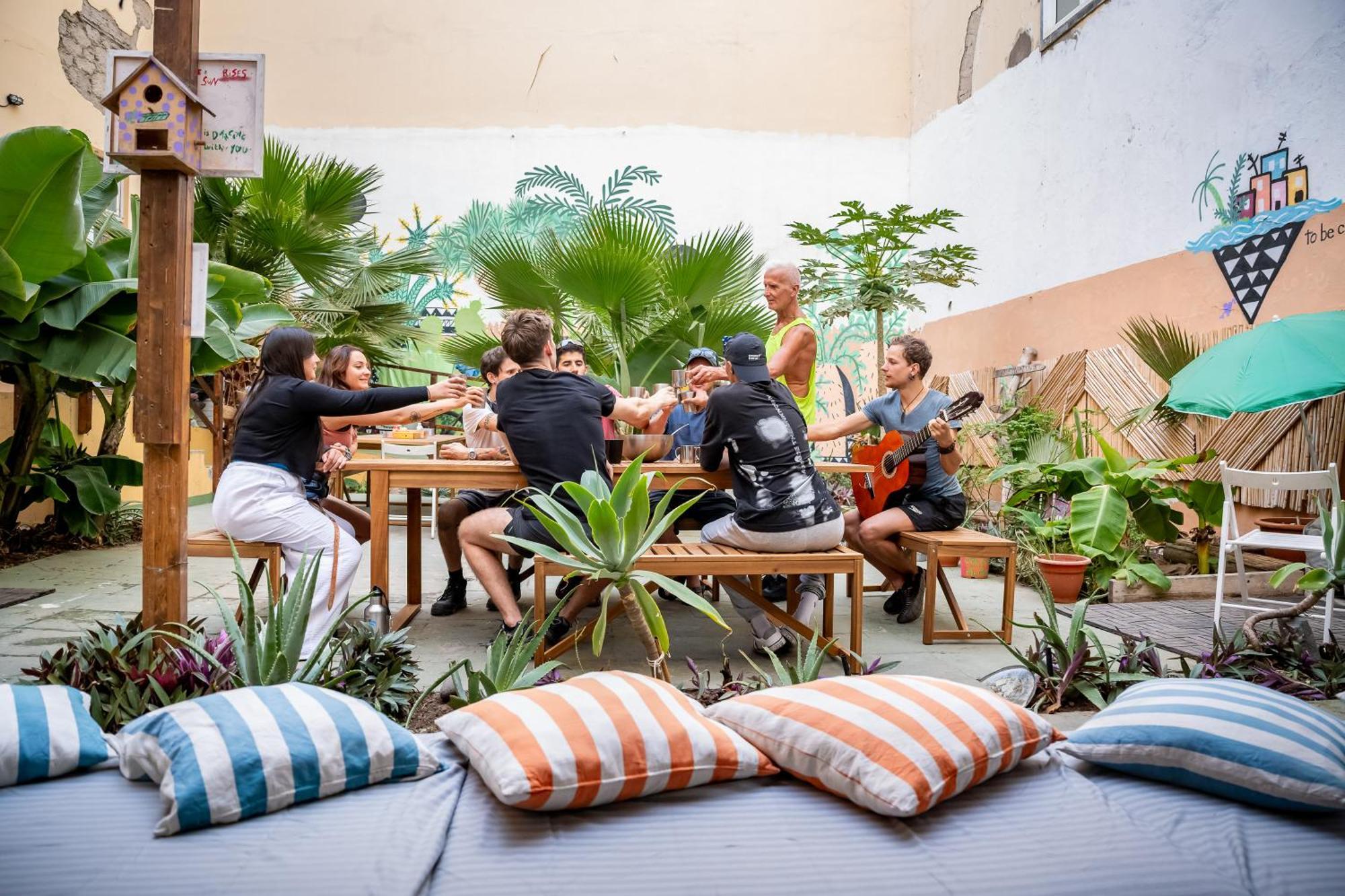 Hostel Jungle House Las Palmas / Gran Canaria Exterior foto